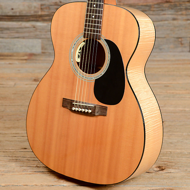 マーチン　０００16SGT オーディトリアム　２０００年製 Martin 00016GT マーチン 【 宇都宮インターパークビレッジ店