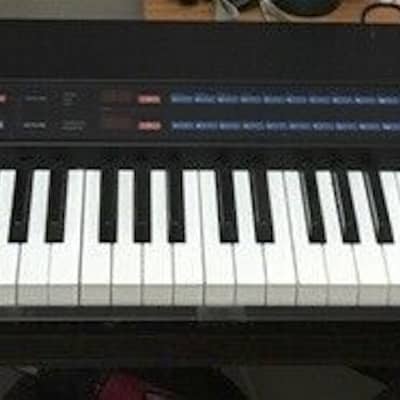 Yamaha KX88 MIDI Controller Keyboard and flight case image 1