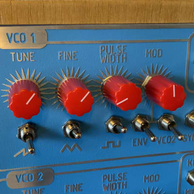 Reco-Synth Mutuca FM - Analog Synthesizer by Arthur Joly - Ultra Rare image 8