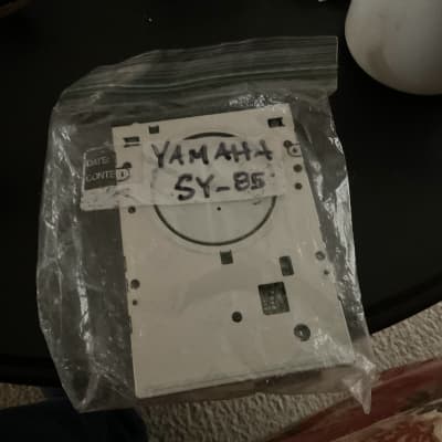 Yamaha SY85 floppy drive
