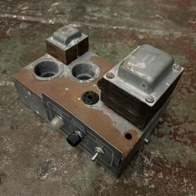 Bell & Howell Filmosound Tube Amp with Goodmans Alnico Speaker and Cabinet image 4