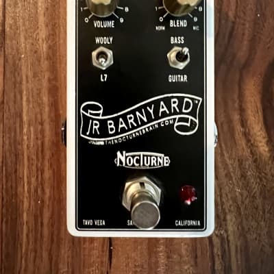 The Nocturne Brain JR BARNYARD - Hot octal overdrive preamp guitar 