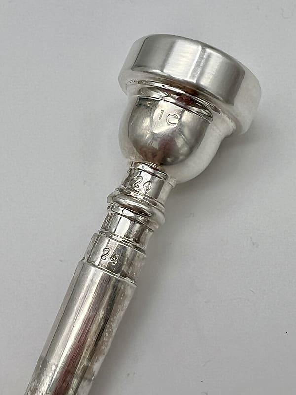 Vincent Bach 1C Symphonic Series Silver Reverb