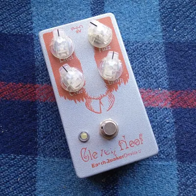 Rare and discontinued : EarthQuaker Devices Cloven Hoof Fuzz Grinder for sale