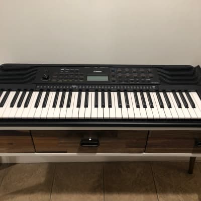 Yamaha PSR-150 61-Key Electronic Keyboard | Reverb