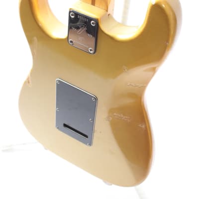 1980 Fender Stratocaster 25th Anniversary silver metallic image 8