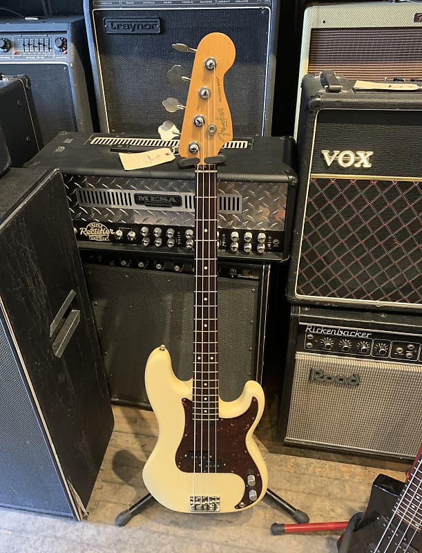 Fender American Standard Precision Bass 2008 - 2016 | Reverb