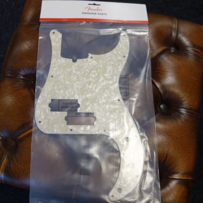 Fender Pickguard Precision Bass 13-Hole Mount Aged White Pearl 4-Ply image 1