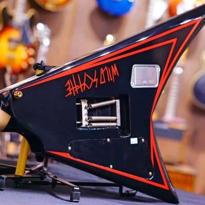 ESP E-Ⅱ alexi laiho WILD SCYTHE ESP E-II Alexi Wild Scythe (2017) - Guitar Compare