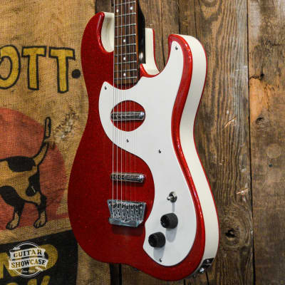 Danelectro '63 Reissue 2008 - Red image 2
