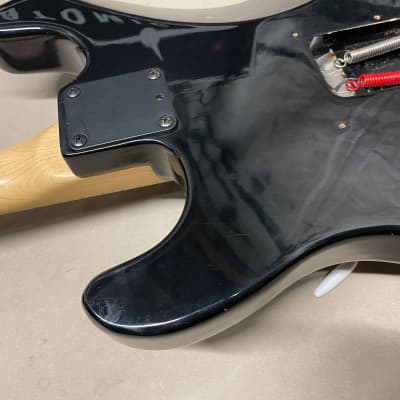 Peavey Predator HSS S-style Guitar - DiMarzio pickups / locking tuners - Black / Maple Neck image 23