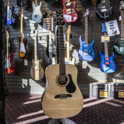Alvarez RD26 Regent Series Dreadnought Acoustic Guitar for sale