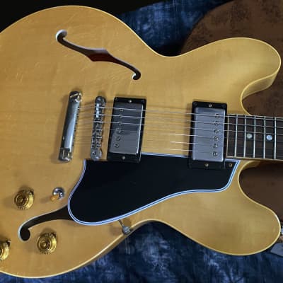 NEW Gibson Custom 1959 ES-335 Reissue Murphy Lab Ultra Light Aged Natural - Authorized Dealer 7.9 lb - Quilt Maple - 110105 image 3