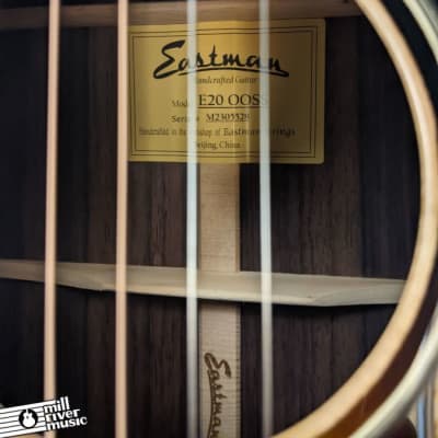 Eastman E20OOSS Slope Shoulder OO Acoustic Guitar Sunburst w/ Hardshell Case image 8