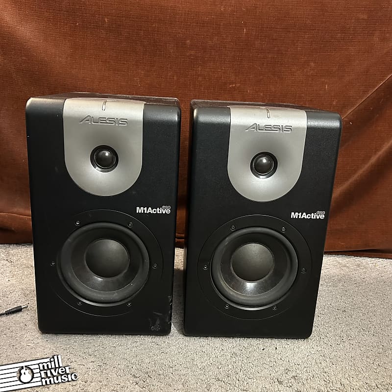 Alesis M1 Active 620 Powered Monitors Used