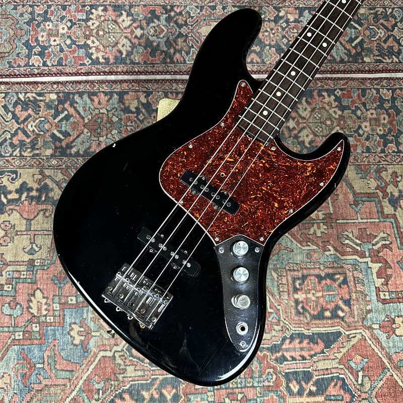 【2024年最新】海外限定の人気アイテム Yamaha Reverb | Black *Modified* 1983 JB500R ベース