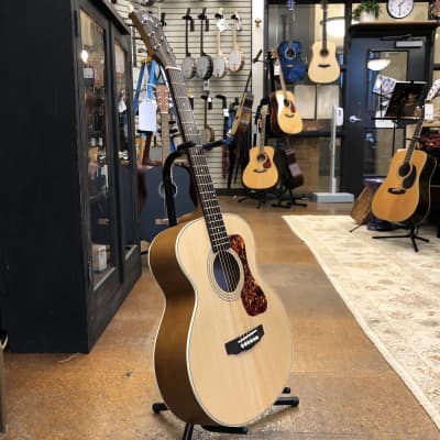 Guild Westerly Collection Jumbo Junior Acoustic-Electric Guitar Flamed Maple image 5