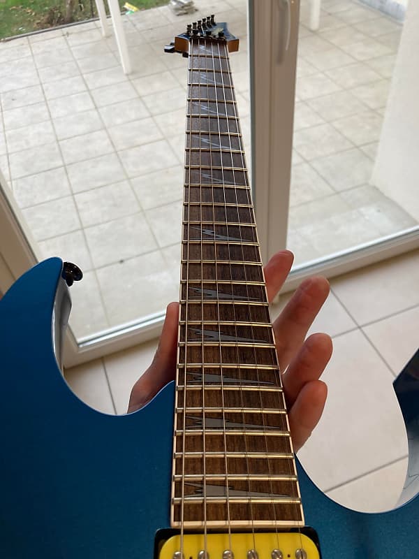 Guitare électrique Ibanez RG2770-DSH. OCCASION