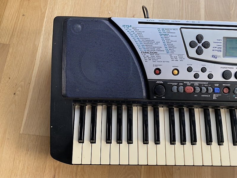 YAMAHA ヤマハ PSR-340 PORTATONE 0706 Used Yamaha psr-340 Portable Keyboard | Guitar Center