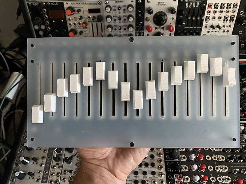 16n Faderbank Midi, i2c, Eurorack Controller Reverb