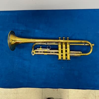 Vintage Olds Super Bb Trumpet with Original Case Just Serviced Los Angeles 1954 image 12