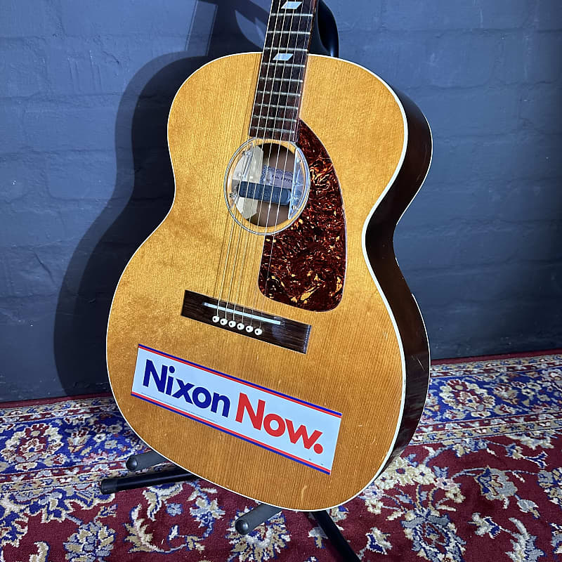 Video Epiphone 1951 FT-79 Texan Jimi Hendrix & Kurt Cobain