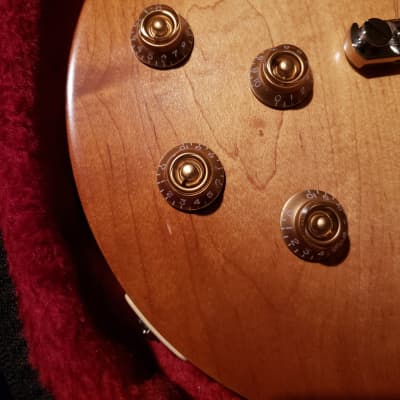 Upgraded Gibson  Les Paul Tribute  2020 Honey burst left handed image 7