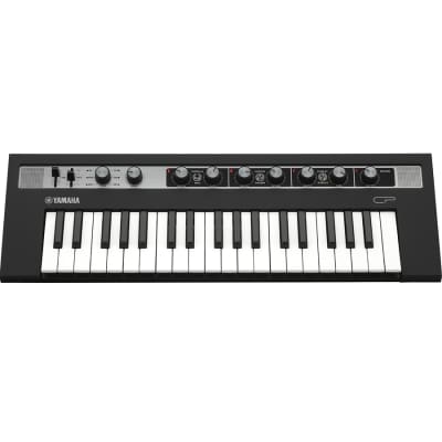 Yamaha reface CP Mobile Mini Electric Piano w/ Built-In Effects & Speakers