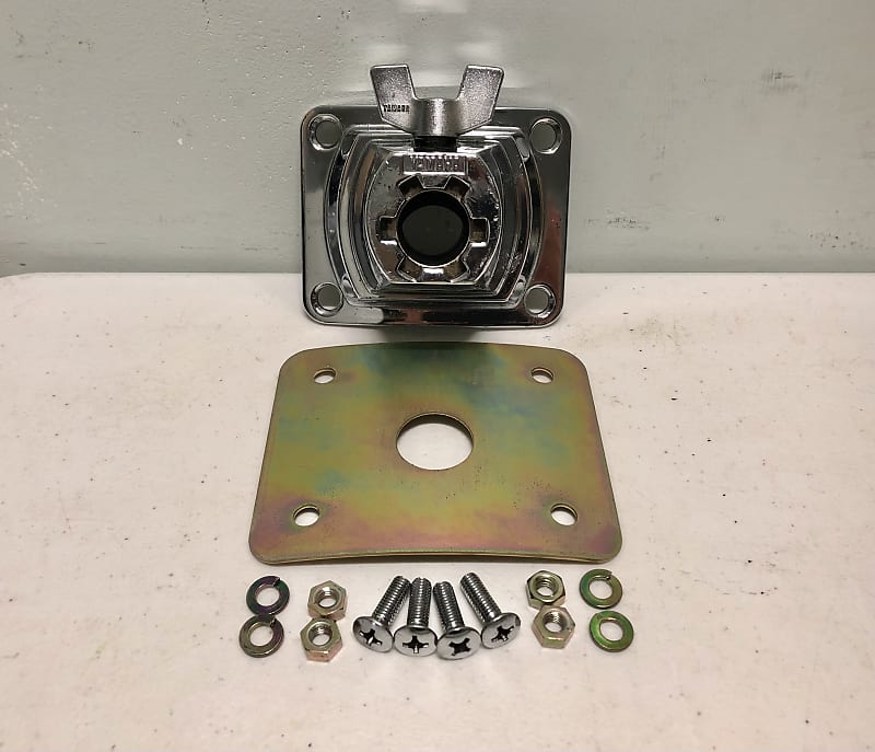 Yamaha Bass Drum Tom Mount Center Bracket Receiver in Chrome Reverb