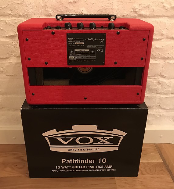 ! VOX Pathfinder 10 RD - limited edition in red - never used & brand new !