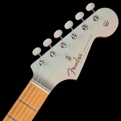 Fender H.E.R. Stratocaster Maple Fingerboard Chrome Glow image 5
