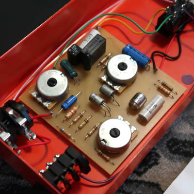 Sola Sound MKIV Tone Bender Fuzz Bro-zilian by D*A*M Red image 8