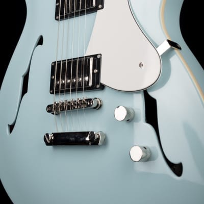 ギター Fano Omnis GF6 Sonic Blue Fano GF6 Omnis Semi-Hollow Sonic Blue – Guitar Brando