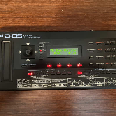 Roland D-05 Boutique Series Linear Synthesizer Sound Module 2015