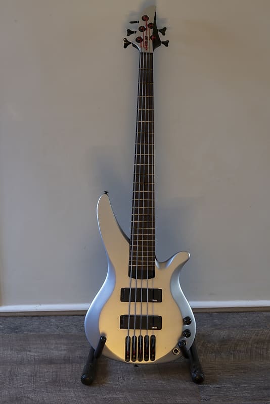 YAMAHA RBX775 ヤマハ エレキベース 5弦 シルバー Yamaha RBX775 5-String Bass Guitar Metallic Silver | Reverb