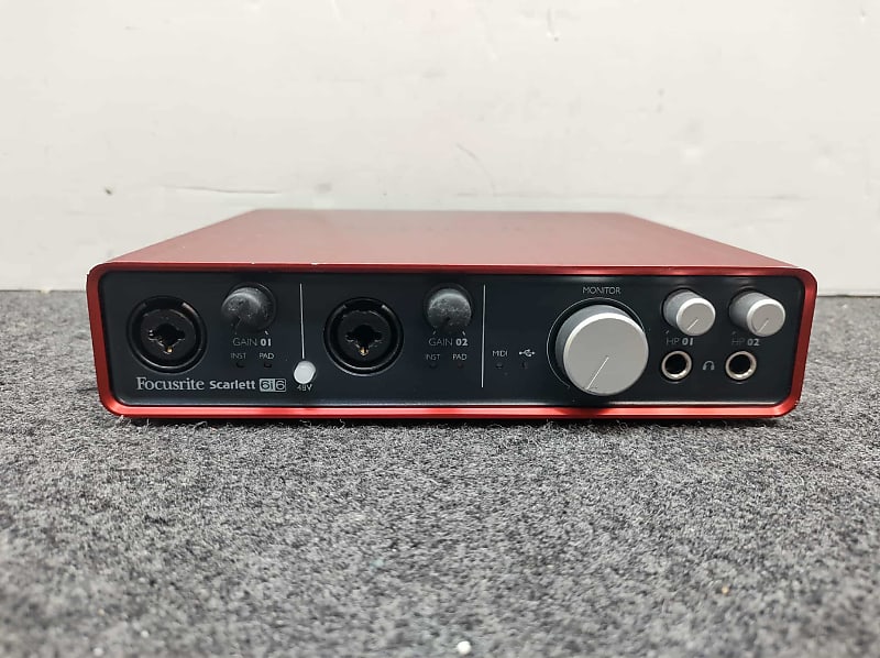 Focusrite Scarlett 6i6 USB 2.0 Audio Interface | Reverb Canada
