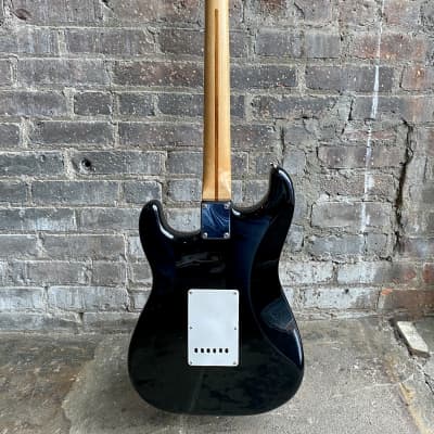 2000 Fender Stratocaster image 4