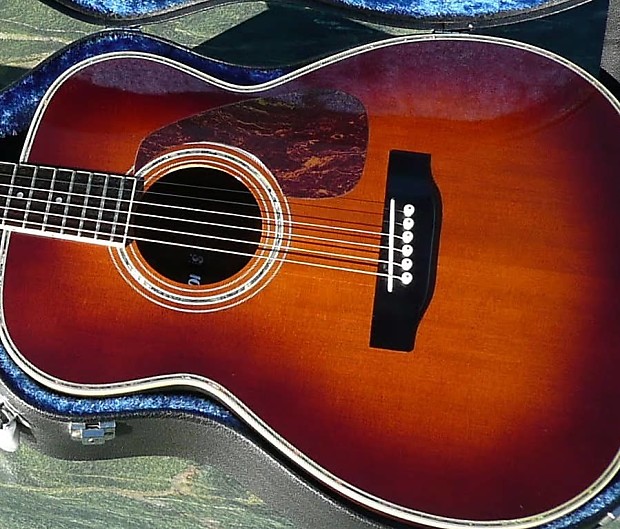 Morris MF-50 Solid Spruce Top 1980's Antique Burst with Hard