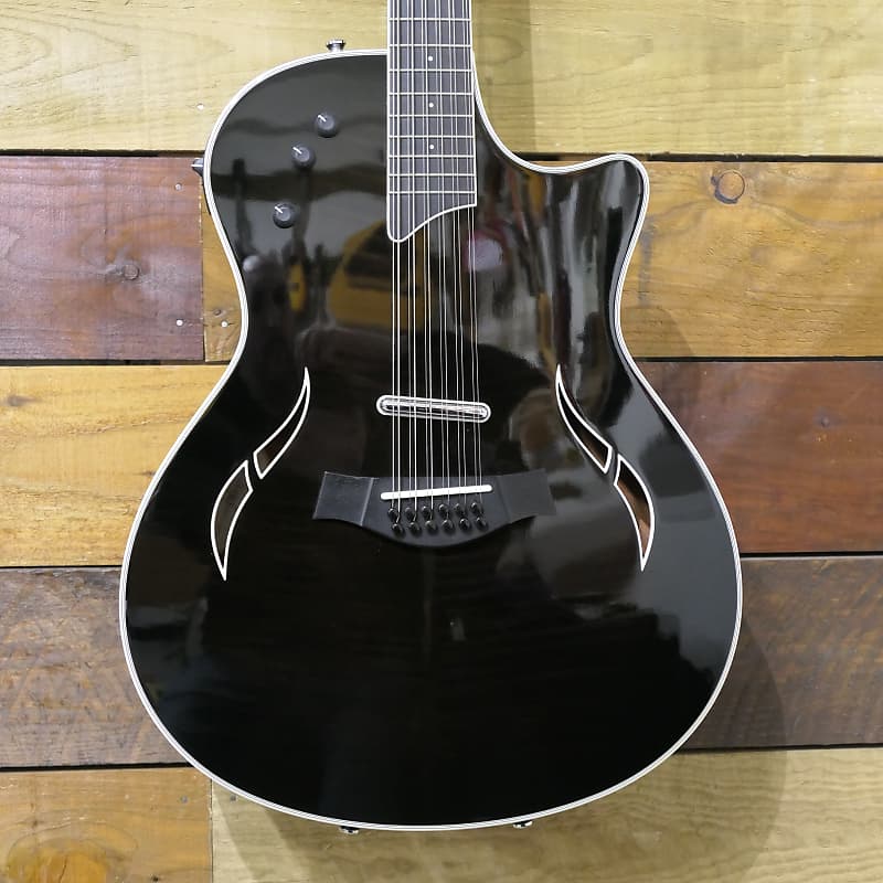 2005 Taylor T5-C1 Acoustic/Electric Hybrid Guitar