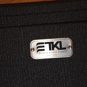 TKL 8815 Prestige Dreadnought Guitar Case with Combination Lock for Martin and Similar Dreadnoughts image 4