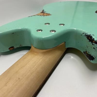 Laika Relic Surf Green Mustang Travel Guitar image 4