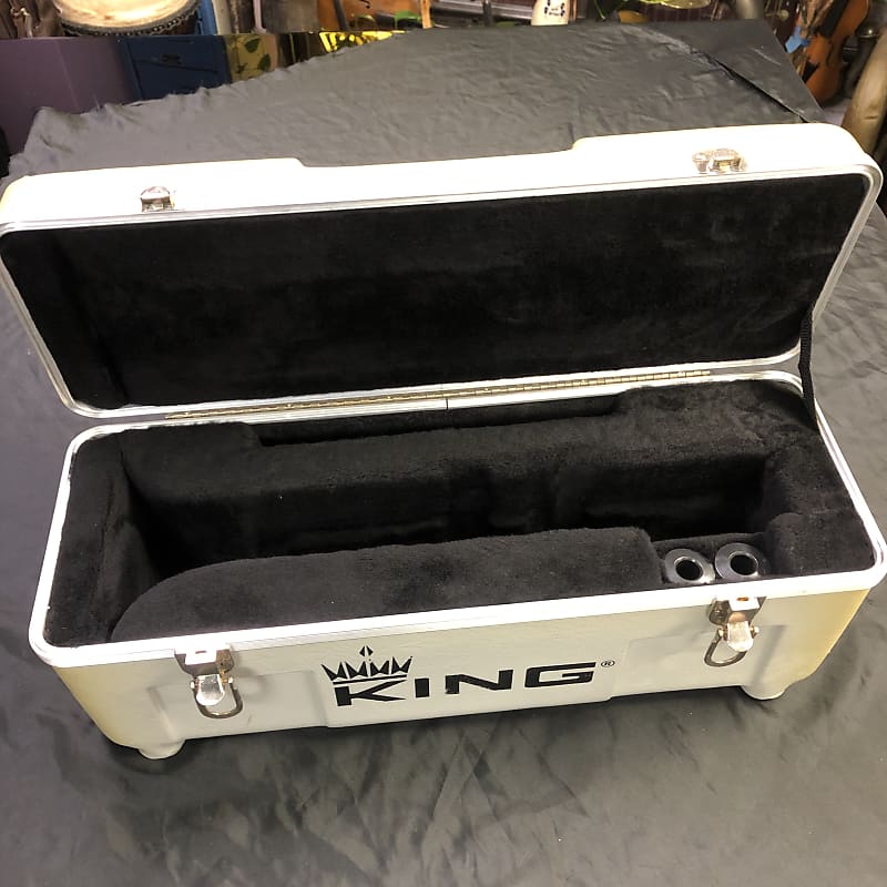 King SB12 System Blue Marching Trumpet Silver-Plated | Reverb