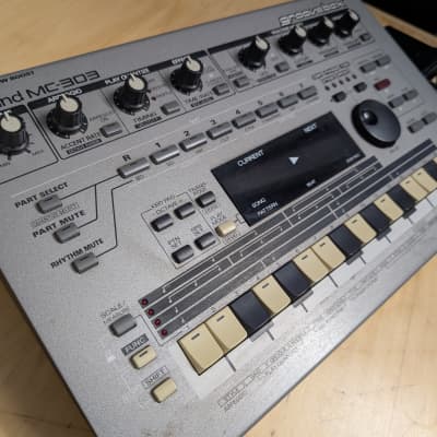 Roland MC-303 Groovebox 1990 - 1998 | Reverb