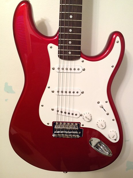 Fender Squier Stratocaster Affinity series 2006 Metallic