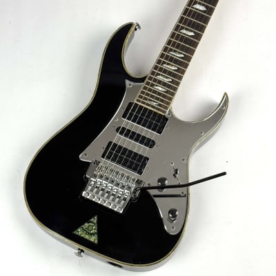 ギター Ibanez universe uv-7 BK Used Ibanez Universe UV-777BK Electric Guitar in Black