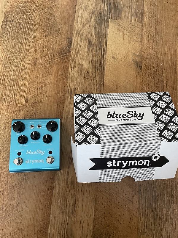 Strymon Blue Sky Reverberator V1 2010 2022 Blue Reverb