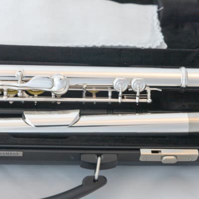 Yamaha YFL-200AD II Advantage Student Flute *Cleaned & Serviced *Ready to play image 8