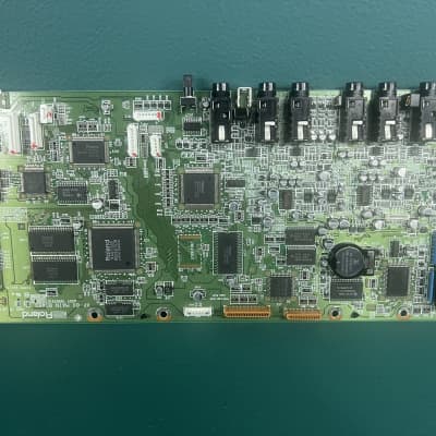 Roland XP-60 XP-80 Main Board “needs TLC”