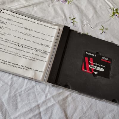 Roland SO-PCM1-01 Piano selection card for Roland JV and JD synths - black image 4