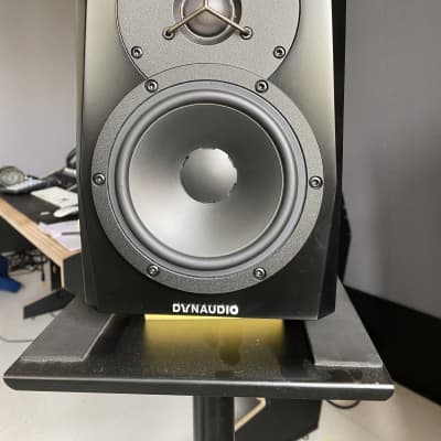 Dynaudio LYD5 2019 - Black image 3
